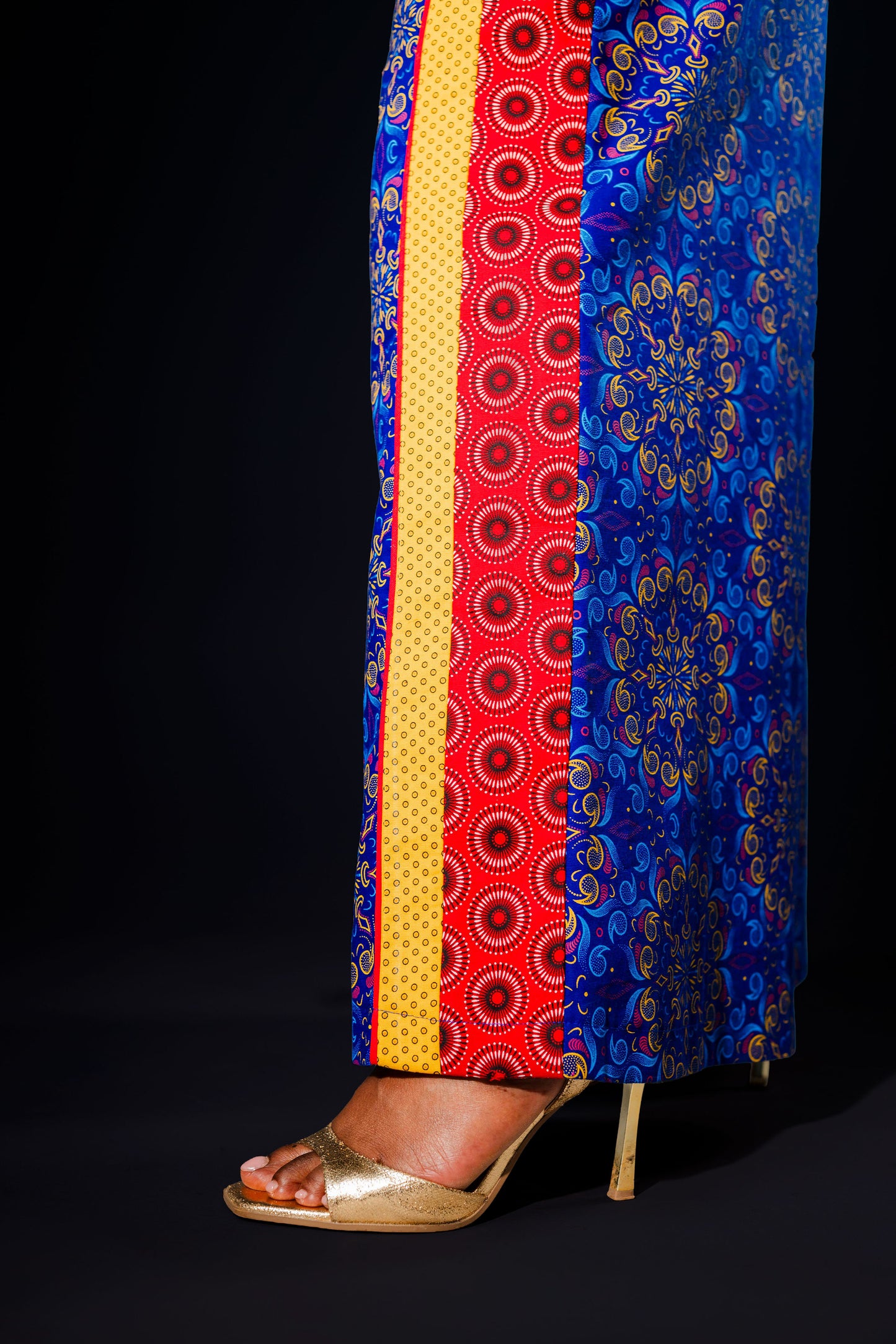 MOFUMAHALI TOP & PANTS SET